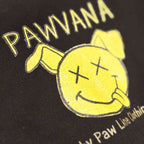 Schwarzer Hoodie mit gelbem Hundekopf-Print und Schrift „PAWVANA“ auf der Brust.