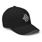 Basecap Schwarz seitlich mit weißem Geometrie-Logo und kurzem Schirm