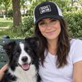 Schwarze Trucker-Cap mit DOG MOM Frontpatch