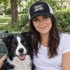 Schwarze Trucker-Cap mit DOG MOM Frontpatch