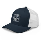 Navyblaue Trucker-Cap mit weißem Netz, 3/4-Ansicht, Logo-Print vorne