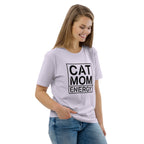 Lavendelfarbenes T-Shirt mit Frontmotiv „CAT MOM ENERGY“ und kurzem Ärmel