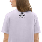 Unisex-T-Shirt in Lavendel mit Rückenprint: Herz, Pfote und gekreuzte Linien untereinander
