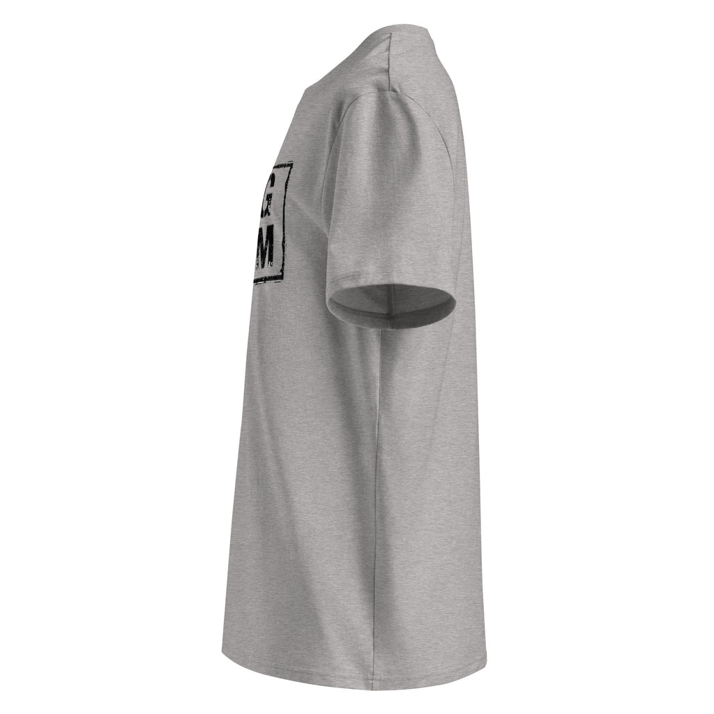 Unisex-T-Shirt in Heather Grau, Seitenansicht mit „DOG MOM“-Logo
